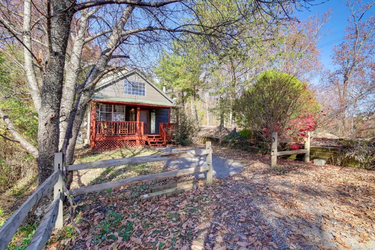 Villa Modern-Rustic Love Cabin In Cosby Deck And Grill Exterior foto