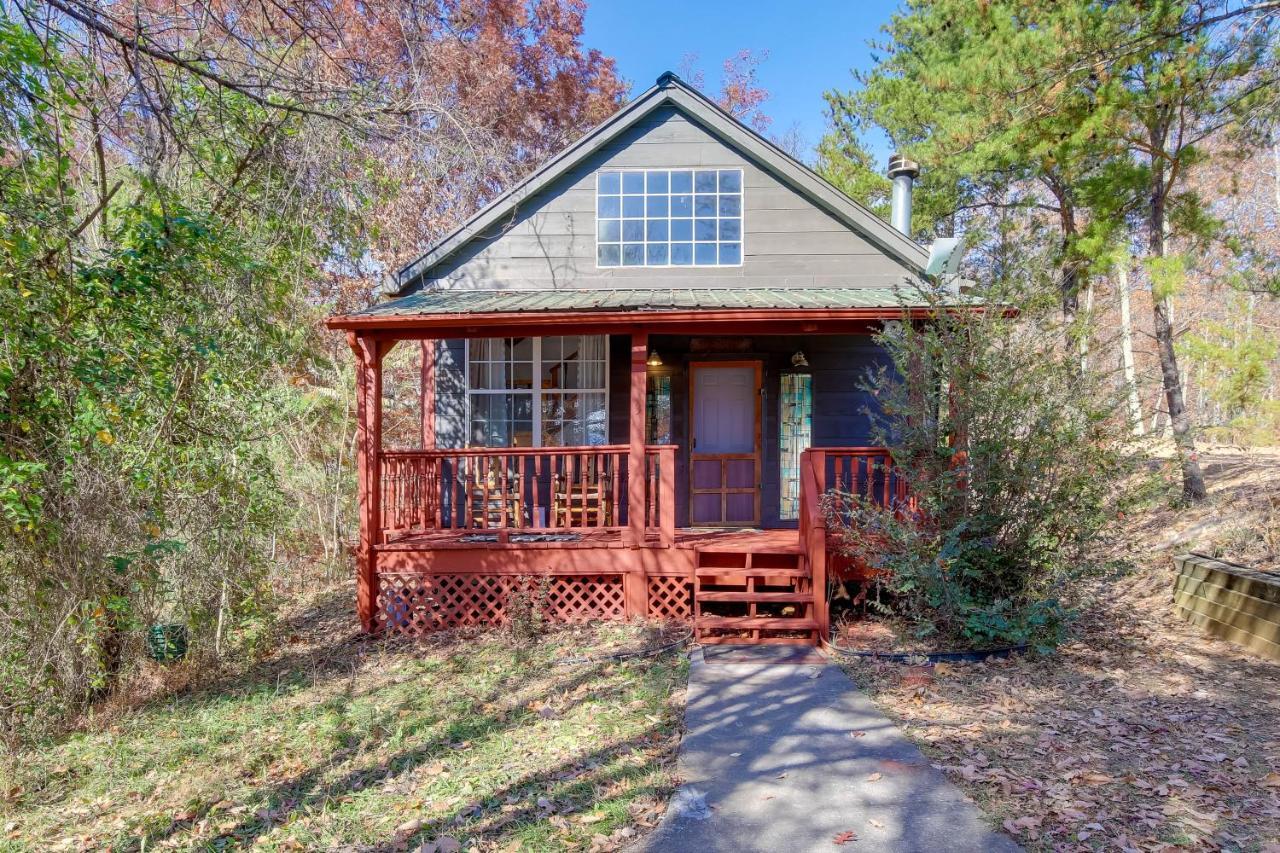 Villa Modern-Rustic Love Cabin In Cosby Deck And Grill Exterior foto